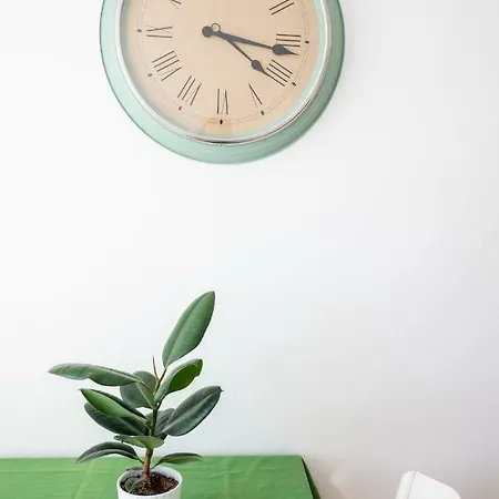 Utulny Apartman S Peknym Vyhladom Na Hory مارتون